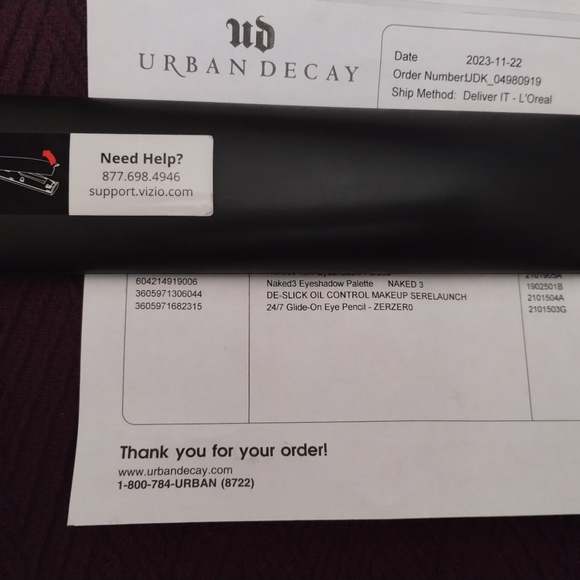 Urban Decay De-Slick Oil Control Makeup Setting Spray - Picture 5 of 8